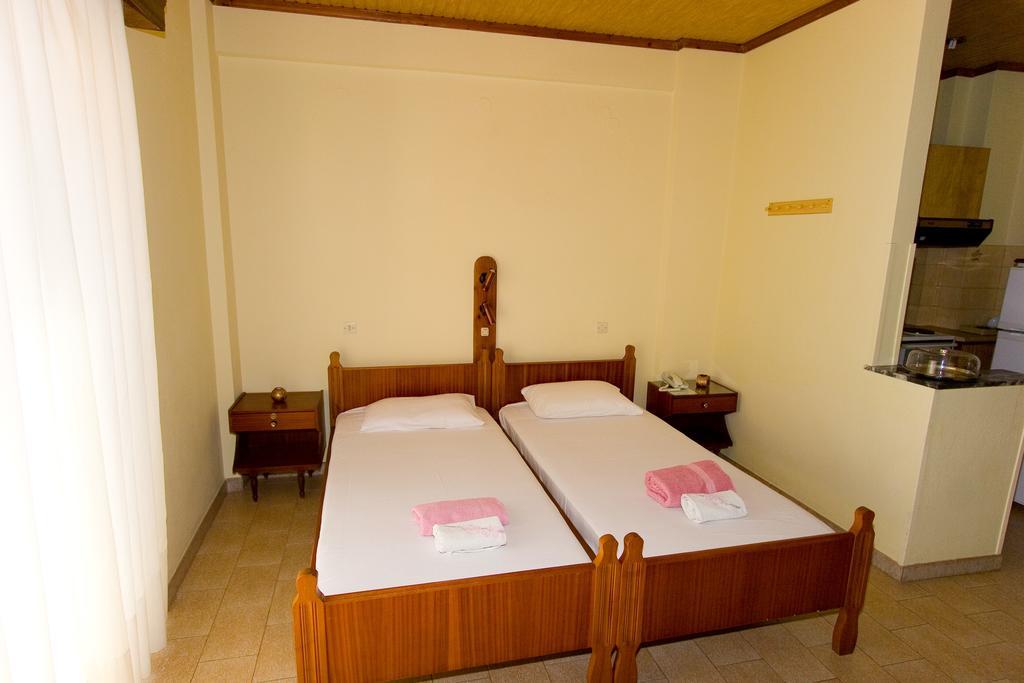 Miami Studios Loutra Edipsou  Room photo